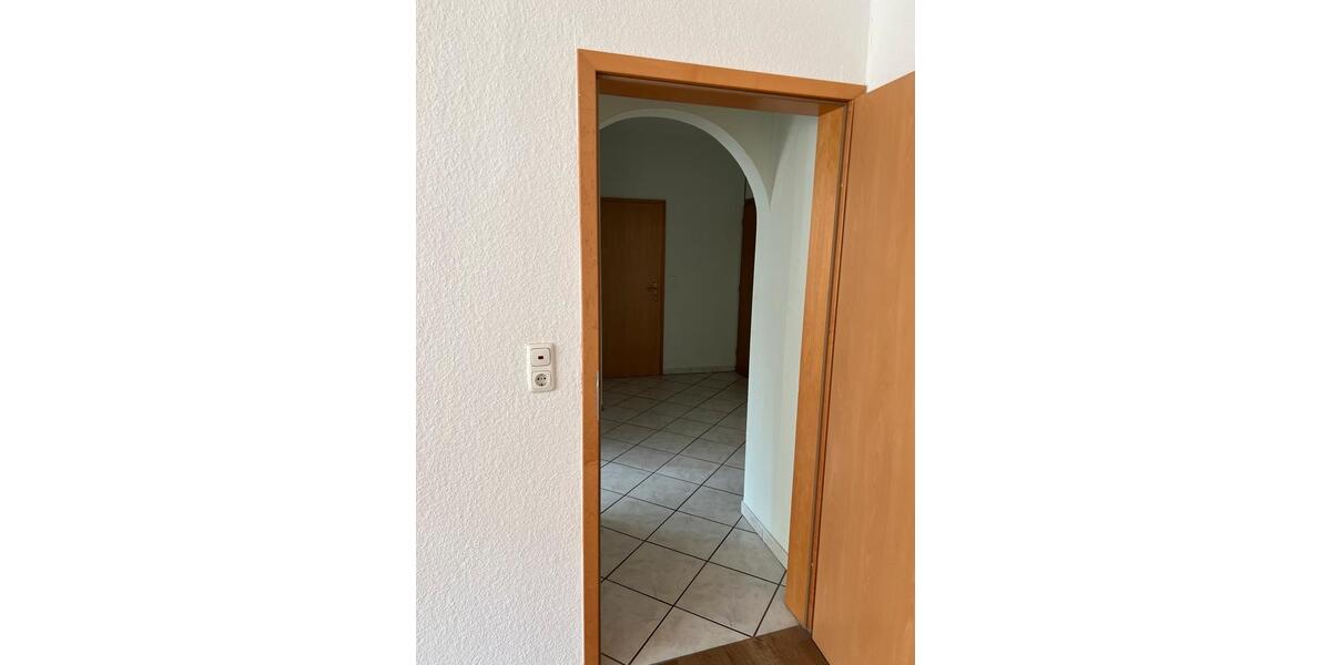 Etagenwohnung Hildesheim Himmelsthür - 3 Zimmer, 97 m&sup2;, 1.200&euro; | Angebot:26248093