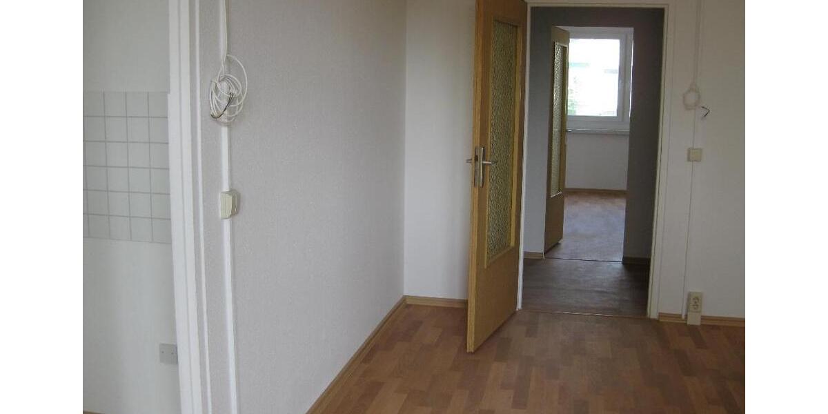 Etagenwohnung Bernburg (Saale) - 3 Zimmer, 71 m&sup2;, 495&euro; | Angebot:26144600