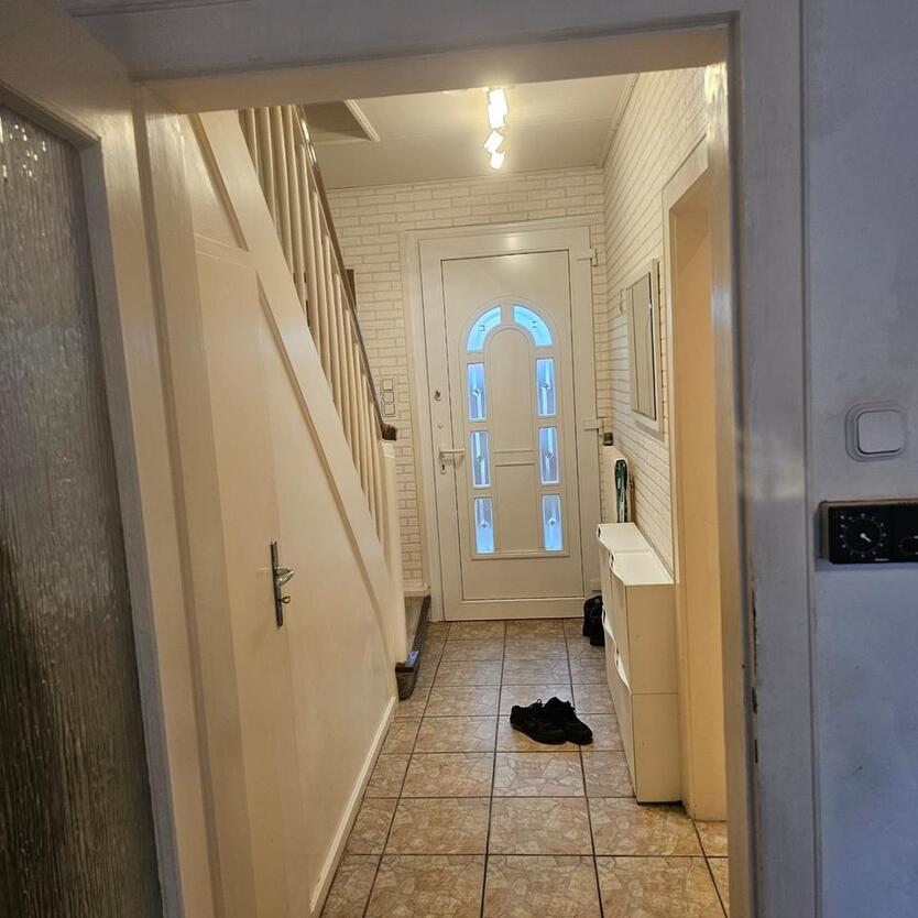 Reihenmittelhaus zur Miete zimmer