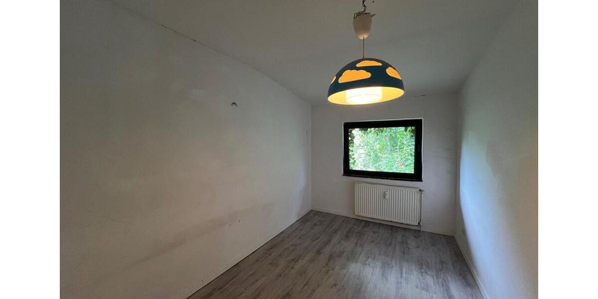 Etagenwohnung Kalletal - 4 Zimmer, 120 m&sup2;, 650&euro; | Angebot:24780690