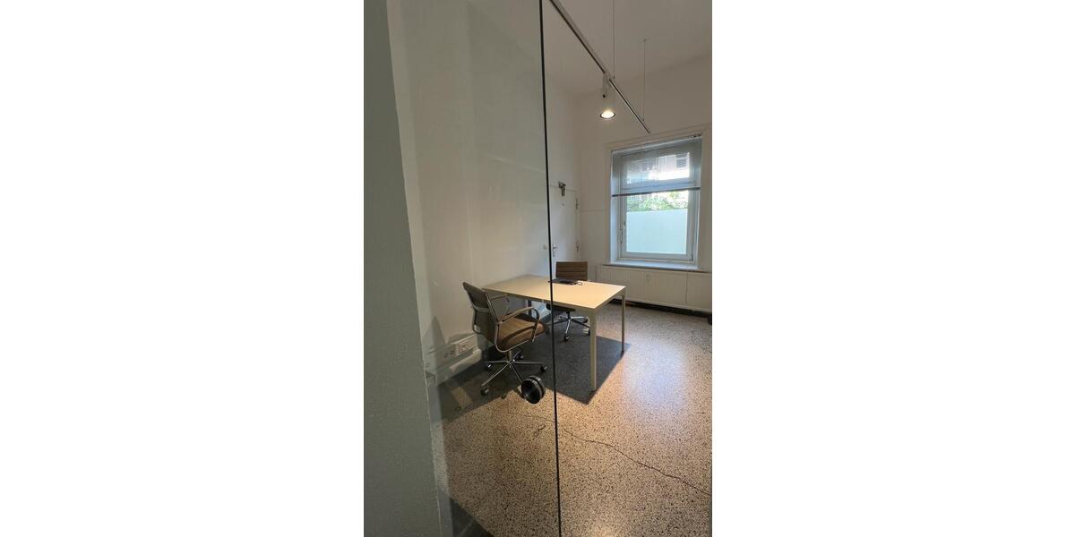 Etagenwohnung Hamburg Winterhude - 4 Zimmer, 8 m&sup2;, 120&euro; | Angebot:26687005