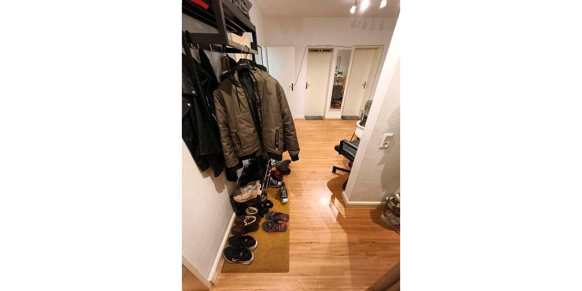 Wohnen auf Zeit Bremerhaven Mitte - 4 Zimmer, 17 m&sup2;, 330&euro; | Angebot:26502274