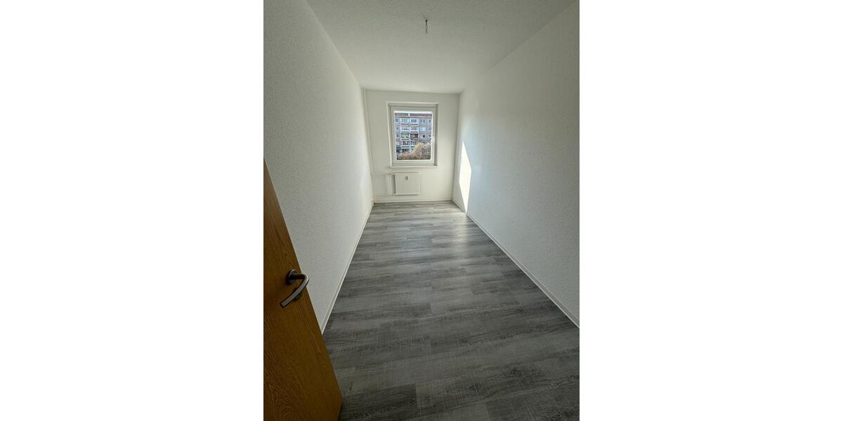 Etagenwohnung Quedlinburg - 4 Zimmer, 71 m&sup2;, 460&euro; | Angebot:25756287