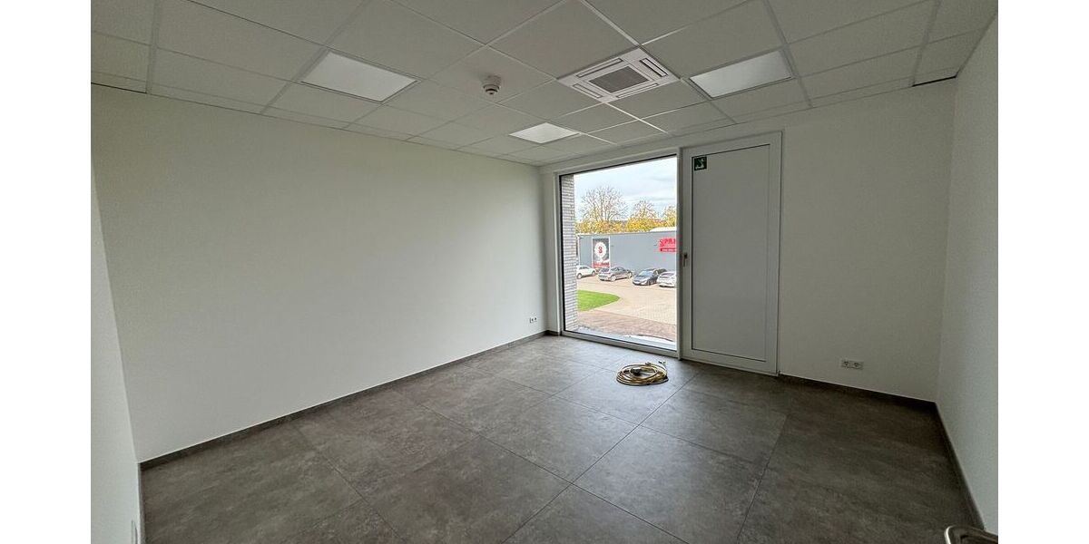 Professioneller Büroraum im modernen Architekturbüro - Gewerbeobjekt Borken | Angebot:27350674