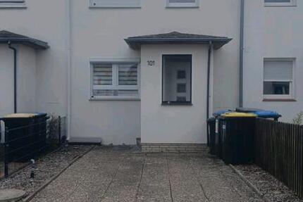 Haus Celle - 4 Zimmer, 90 m&sup2;, 1.250&euro; | Angebot:27607149