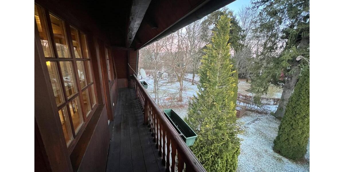 Große 3,5 Zi. Galerie-Wohnung in Lenzkirch direkt am Kurpark 3.5 zimmer