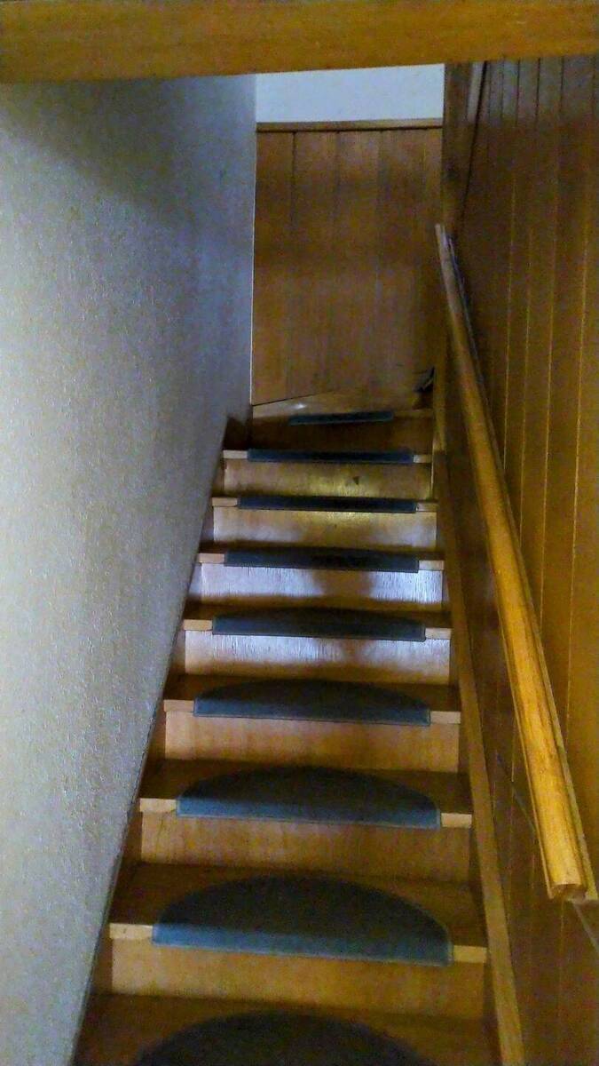 Wunderschöne Dachgeschoßwohnung in einem MFH in Heidenau zu vermieten 3 zimmer