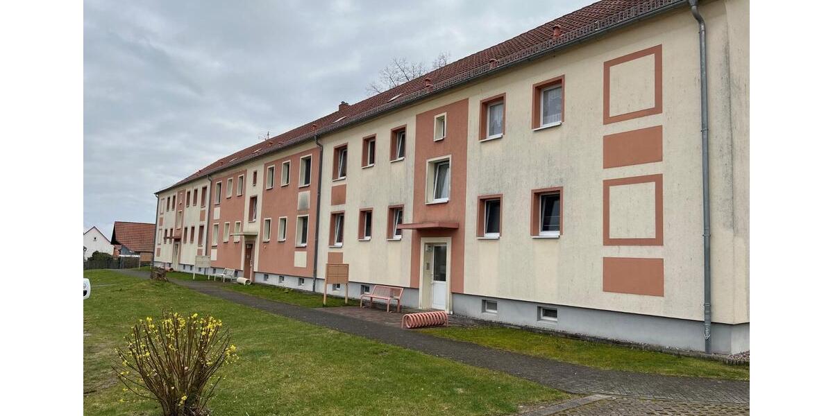 Schöne helle und ab sofort verfügbare, 3 Zimmerwohnung zu vermieten 3 zimmer