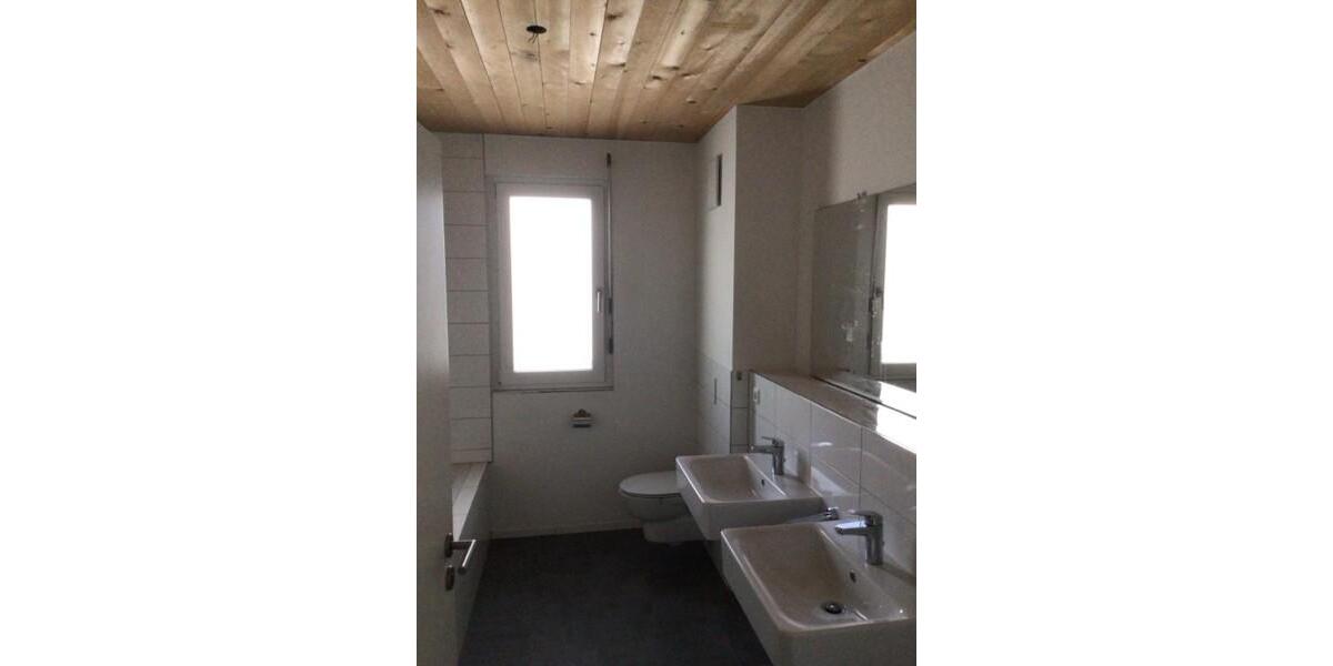 Erdgeschoßwohnung Kornwestheim - 4 Zimmer, 95 m&sup2;, 1.381&euro; | Angebot:24755000