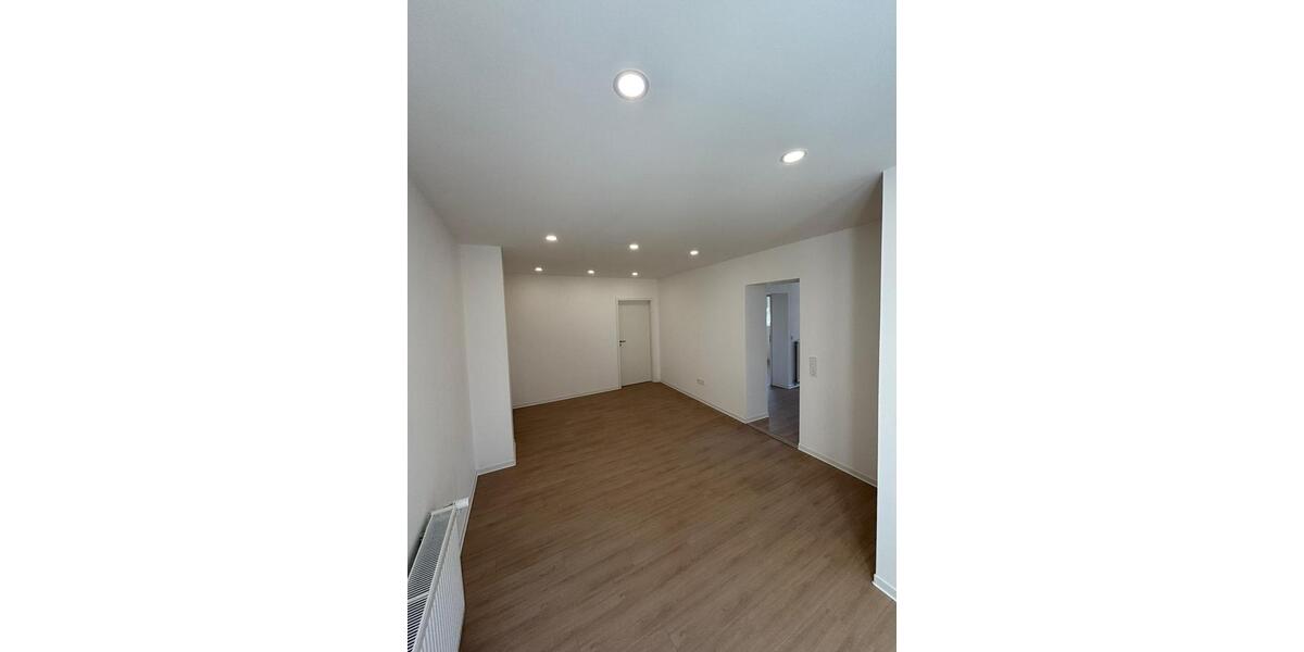 Erdgeschoßwohnung Saarlouis - 2 Zimmer, 60 m&sup2;, 680&euro; | Angebot:26285112