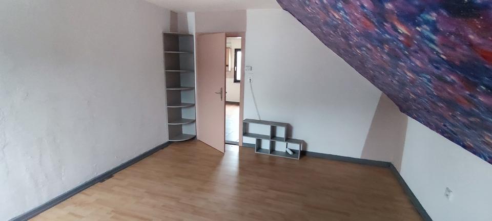 Dachgeschoßwohnung Brachttal - 2 Zimmer, 58 m&sup2;, 350&euro; | Angebot:26221077
