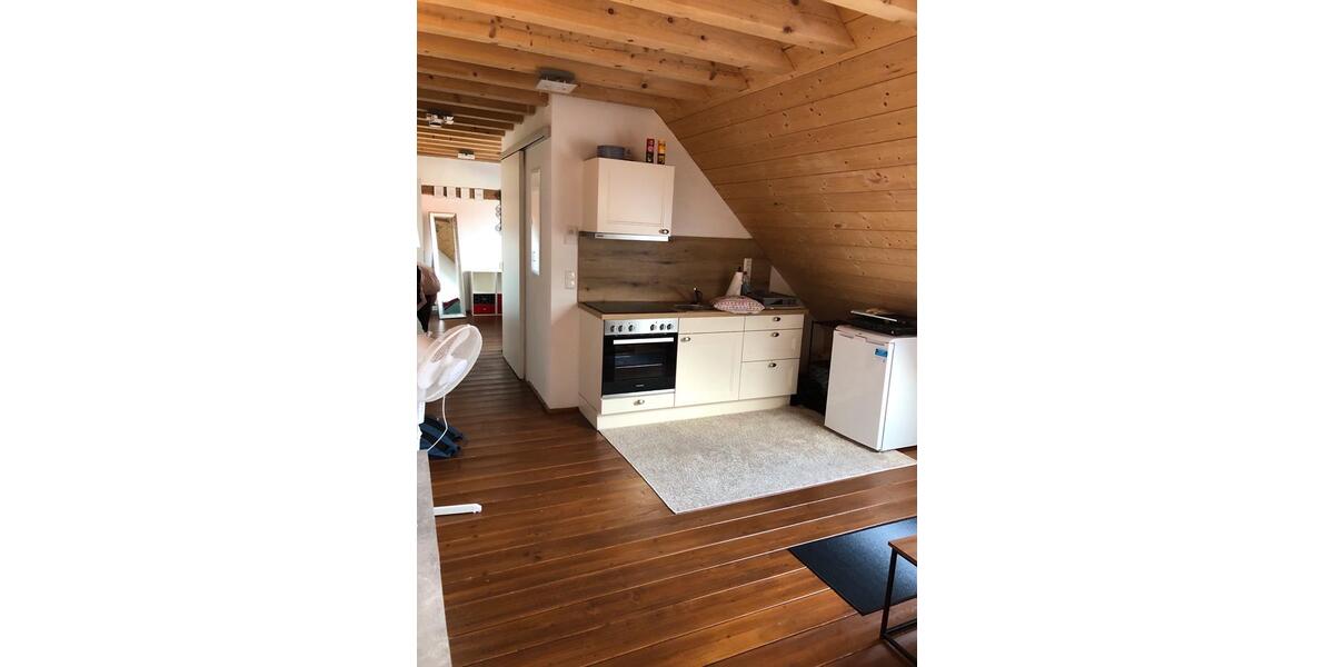 Dachgeschoßwohnung Ursberg - 2 Zimmer, 38 m&sup2;, 825&euro; | Angebot:26332228