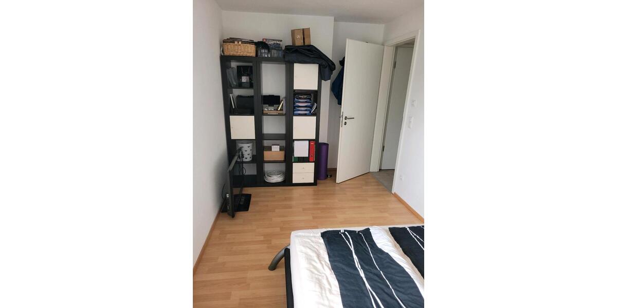 Wohnen auf Zeit Pliening - 1 Zimmer, 12 m&sup2;, 630&euro; | Angebot:25640828