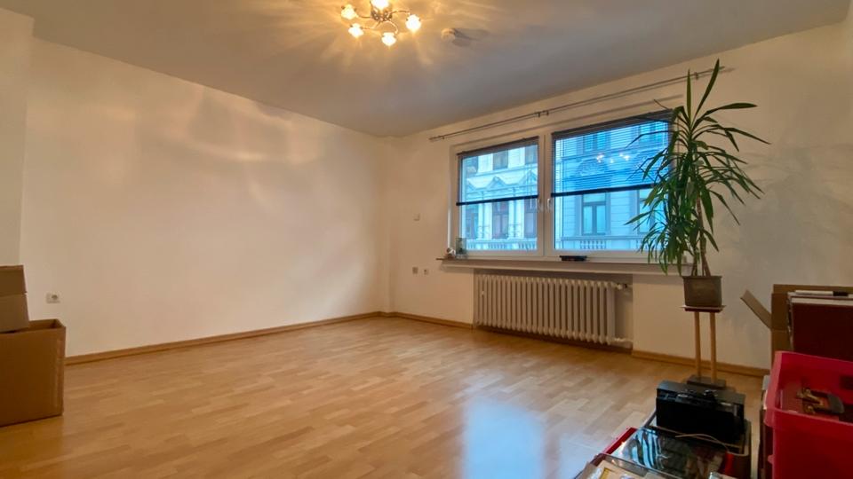 Etagenwohnung Duisburg - 3 Zimmer, 75 m&sup2;, 700&euro; | Angebot:25129054