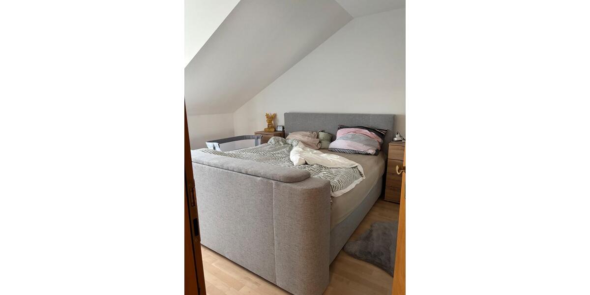 Dachgeschoßwohnung Massing - 3.5 Zimmer, 72 m&sup2;, 650&euro; | Angebot:26351903