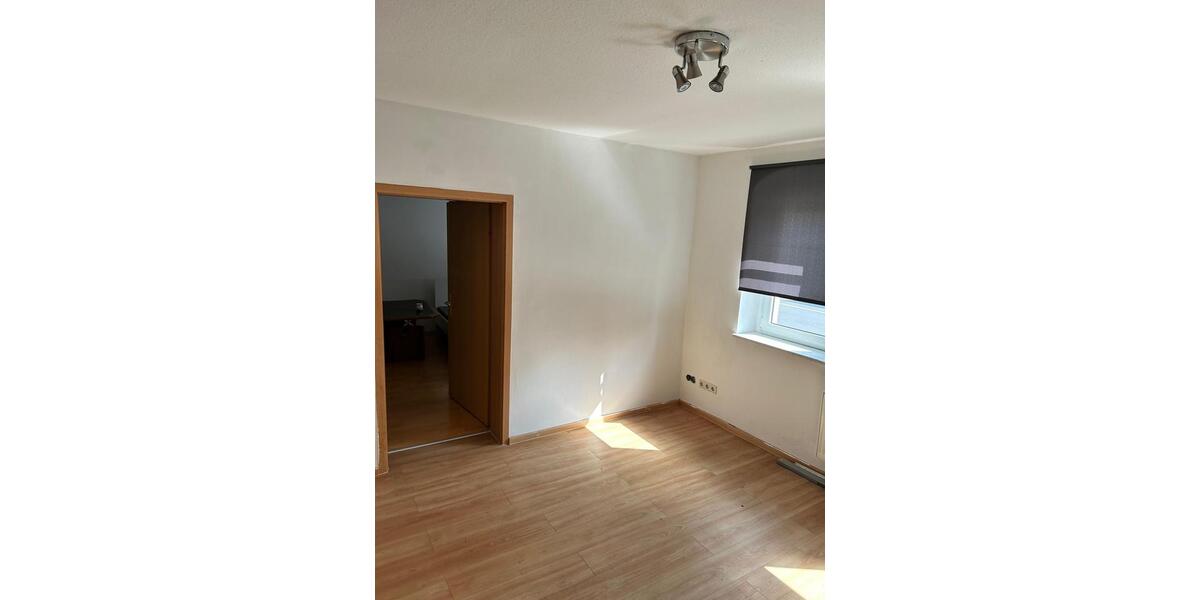 Erdgeschoßwohnung Torgau - 2 Zimmer, 65 m&sup2;, 600&euro; | Angebot:26020691
