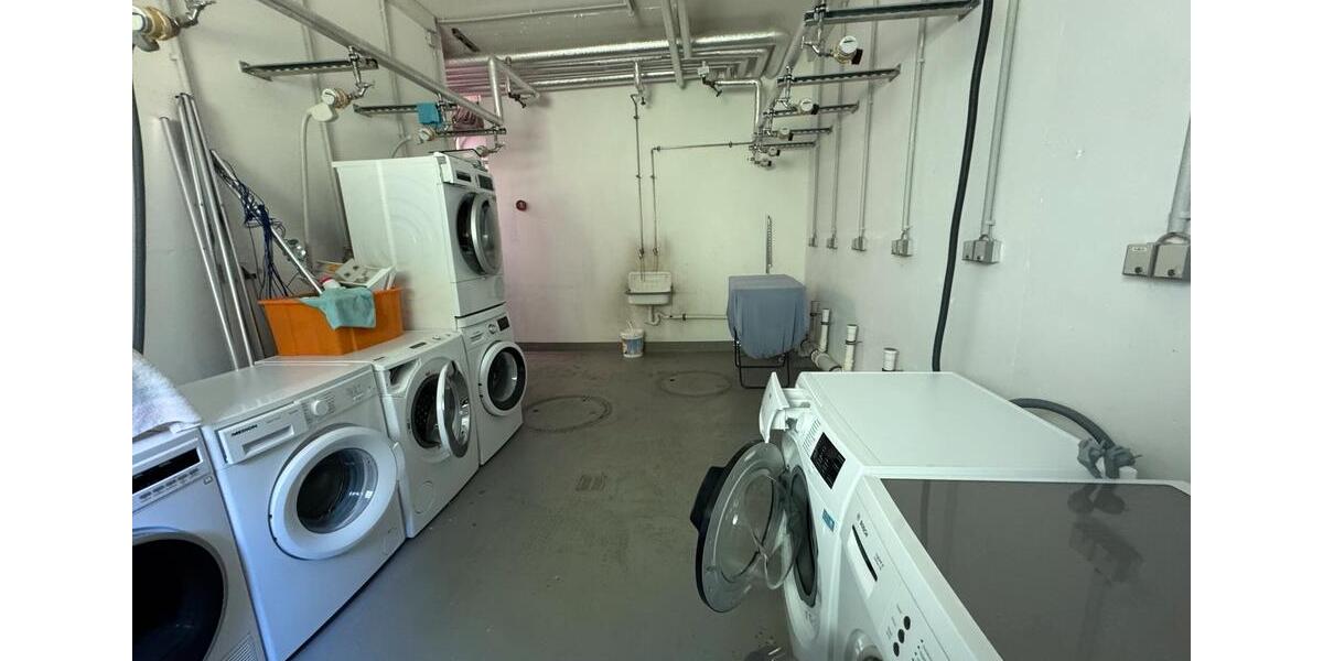 Etagenwohnung Wiesbaden Klarenthal - 3 Zimmer, 93 m&sup2;, 1.350&euro; | Angebot:26656469