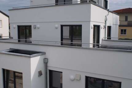 Wohnung Ingolstadt Antonviertel - 3 Zimmer, 92 m&sup2;, 1.250&euro; | Angebot:26715864