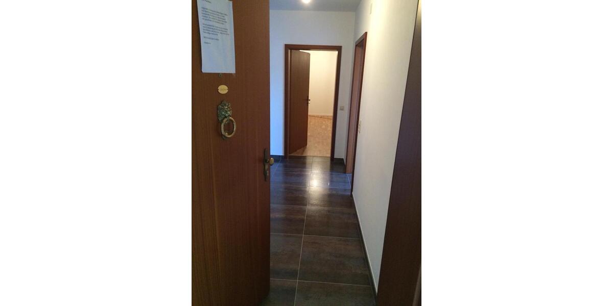 Erdgeschoßwohnung Kleinblittersdorf - 3.5 Zimmer, 90 m&sup2;, 800&euro; | Angebot:24468875