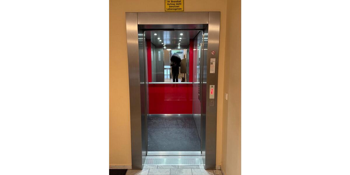 Etagenwohnung Saarbrücken Eschberg - 1 Zimmer, 64 m&sup2;, 575&euro; | Angebot:25843256