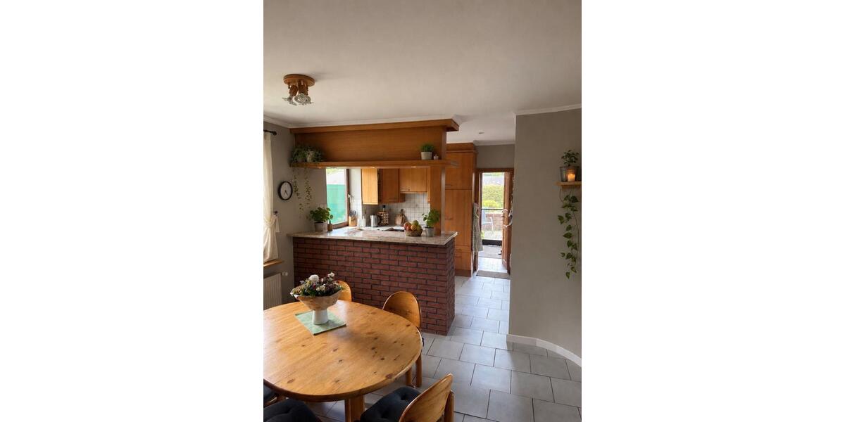 Einfamilienhaus Hemmingstedt - 5 Zimmer, 150 m&sup2;, 1.400&euro; | Angebot:26038749