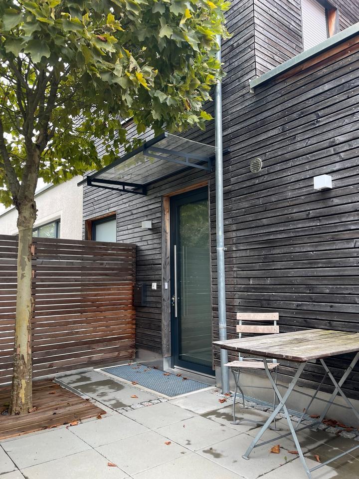 Souterrain Wohnung