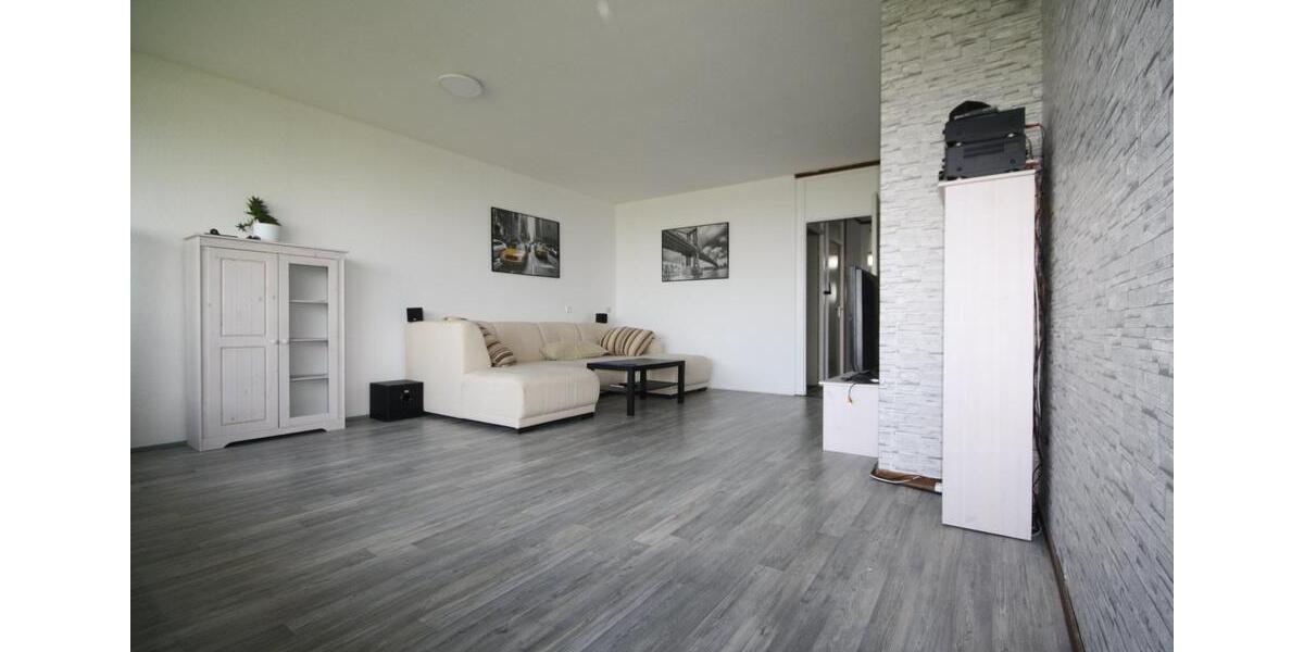 Etagenwohnung Emden Tholenswehr - 3 Zimmer, 87 m&sup2;, 850&euro; | Angebot:26379580