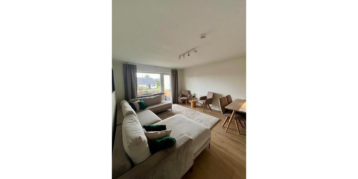 Etagenwohnung Lage - 1 Zimmer, 71 m&sup2;, 590&euro; | Angebot:25719986