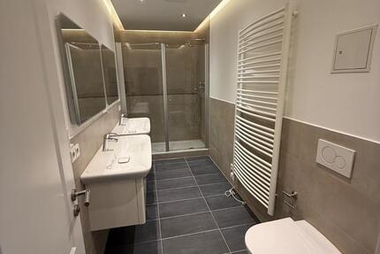 Wohnung Cottbus - 4 Zimmer, 123 m&sup2;, 1.654&euro; | Angebot:26444334