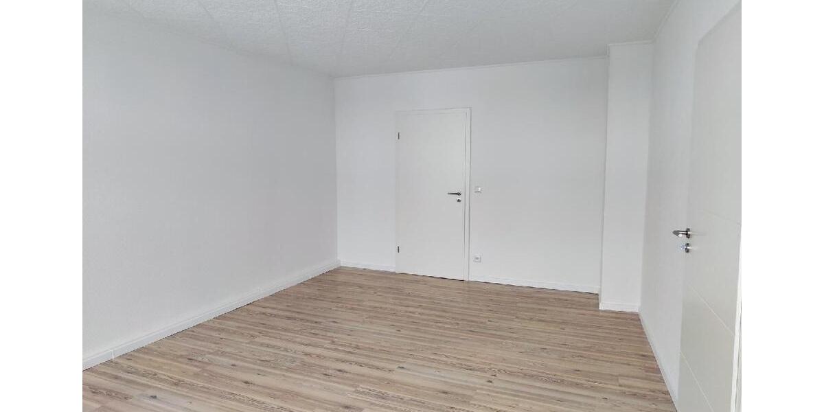 O282W1 - 4-Raum-Erdgeschosswohnung 4 zimmer