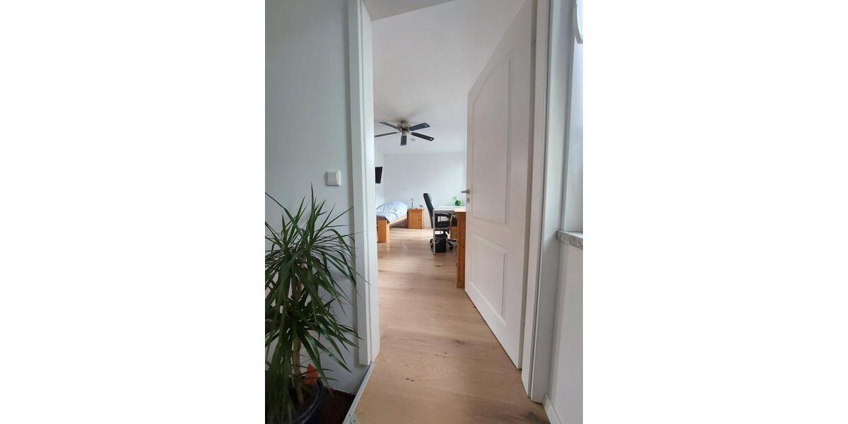 Wohnen auf Zeit Düsseldorf Stadtbezirk 8 - 1 Zimmer, 12 m&sup2;, 565&euro; | Angebot:26051036