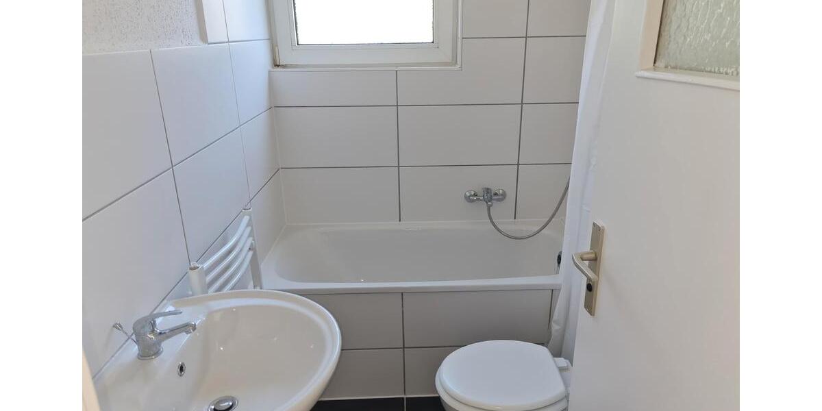 Etagenwohnung Duisburg Hamborn - 3 Zimmer, 57 m&sup2;, 400&euro; | Angebot:26562107