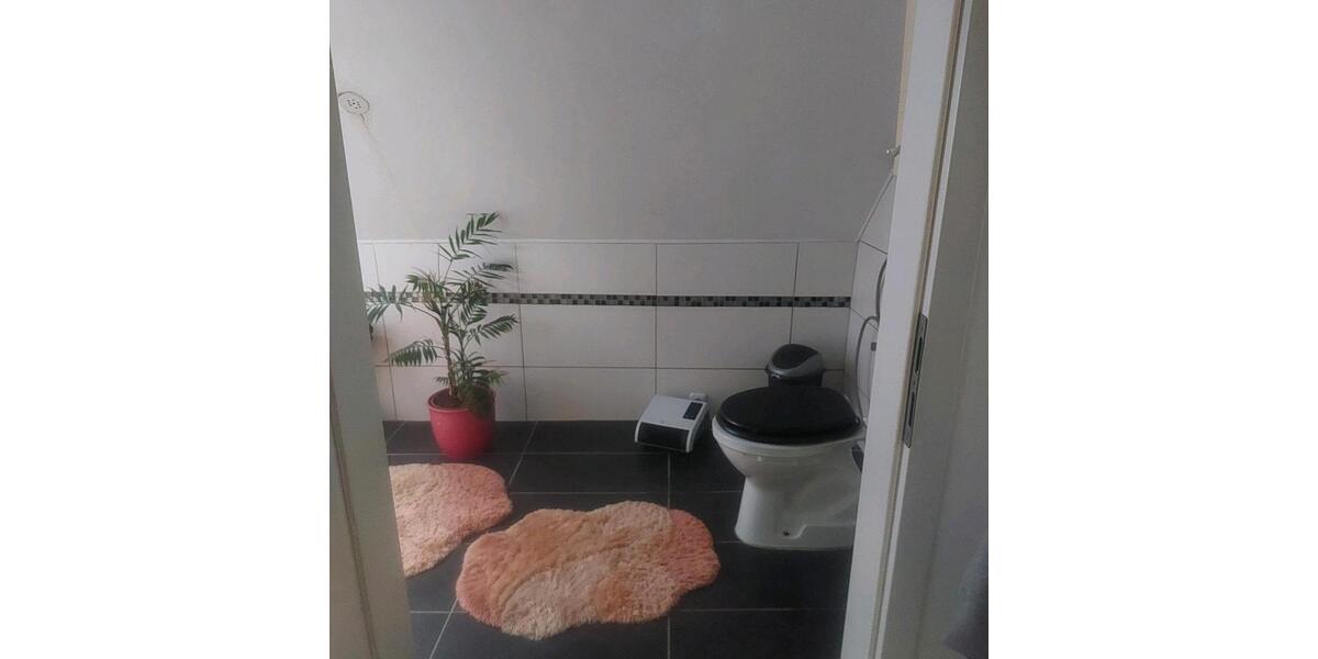 Einfamilienhaus Lauda-Königshofen Königshofen - 5 Zimmer, 95 m&sup2;, 1.250&euro; | Angebot:24681833