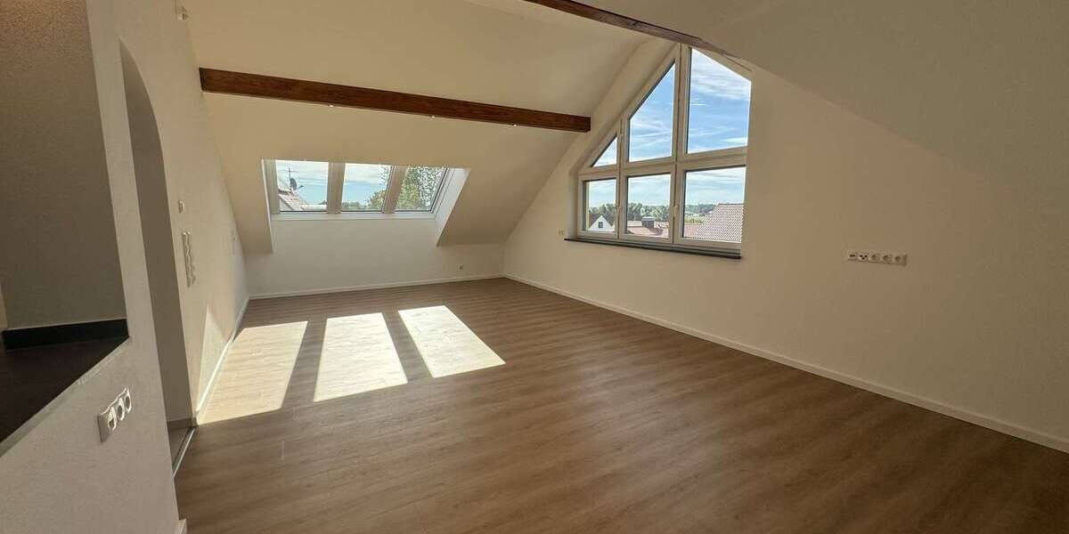 Wohnung zum Mieten in Erdweg 1.690 € 93 m² 3.5 zimmer