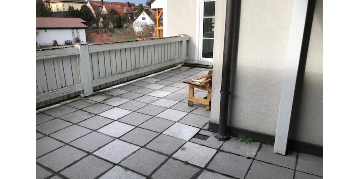 Dachgeschoßwohnung Petersaurach - 1 Zimmer, 50 m&sup2;, 775&euro; | Angebot:25281063