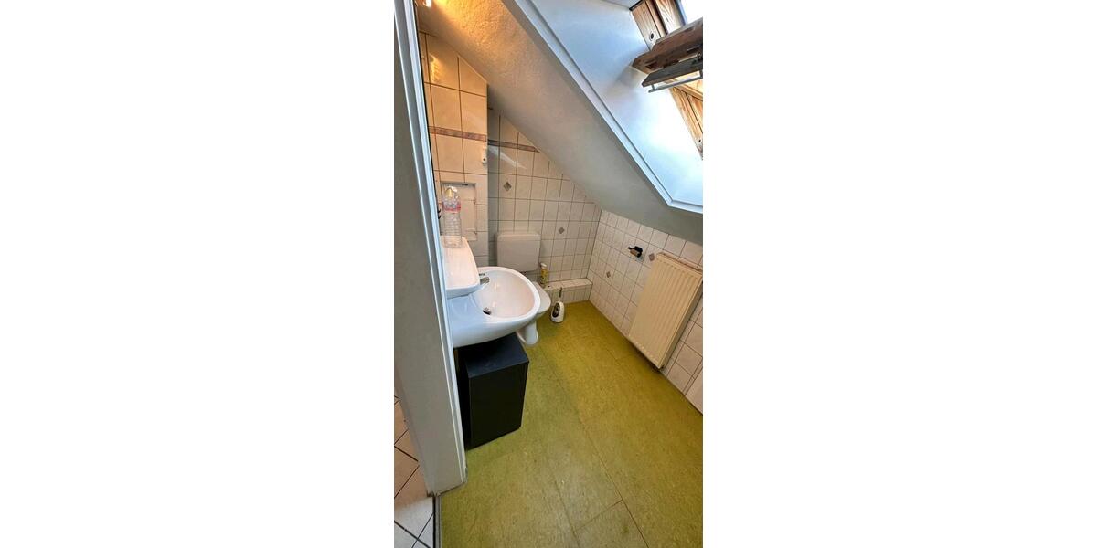 Dachgeschoßwohnung Ostfildern - 1 Zimmer, 35 m&sup2;, 700&euro; | Angebot:25336234
