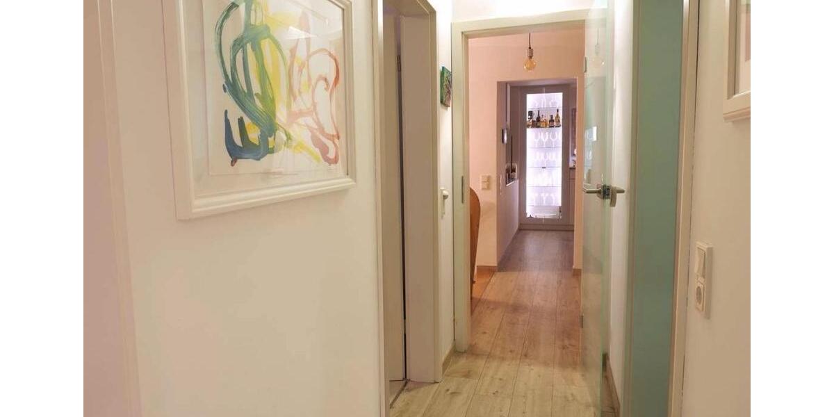 Hochparterre Rösrath - 3.5 Zimmer, 112 m&sup2;, 2.490&euro; | Angebot:24743639