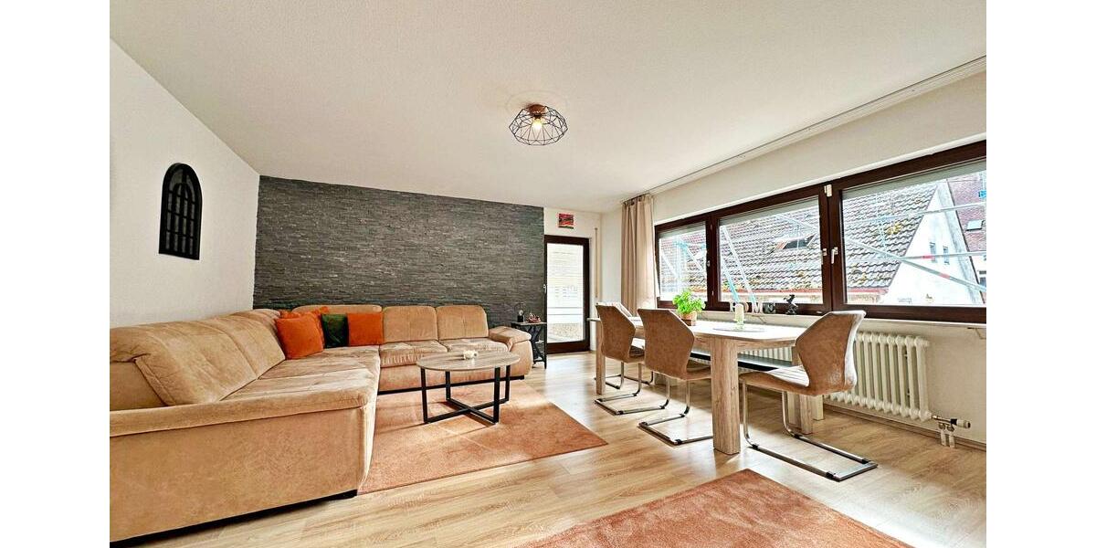 Etagenwohnung Neuenbürg - 3 Zimmer, 100 m&sup2;, 1.100&euro; | Angebot:24441201