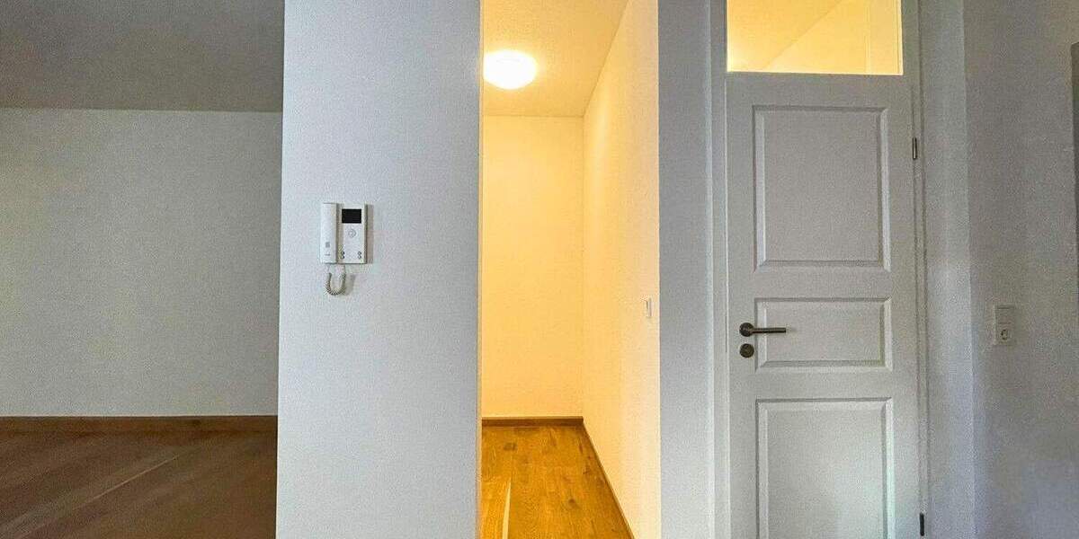 Etagenwohnung Nördlingen - 3 Zimmer, 92 m&sup2;, 1.060&euro; | Angebot:24696958