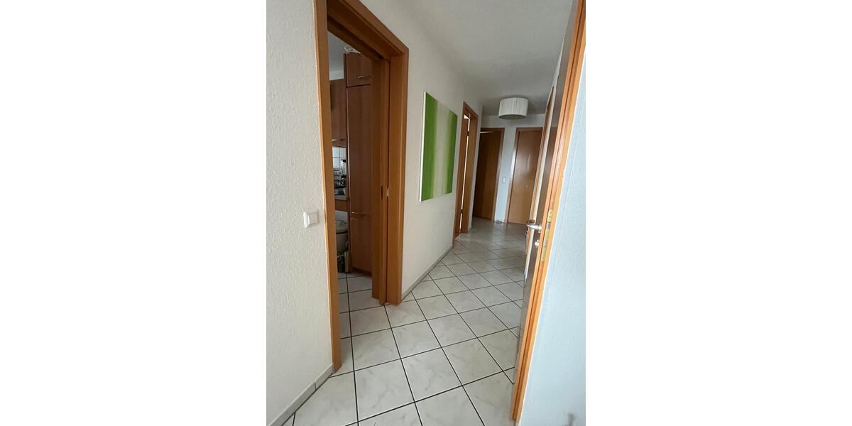 Etagenwohnung Uhldingen-Mühlhofen Mühlhofen - 4 Zimmer, 98 m&sup2;, 1.350&euro; | Angebot:26049568