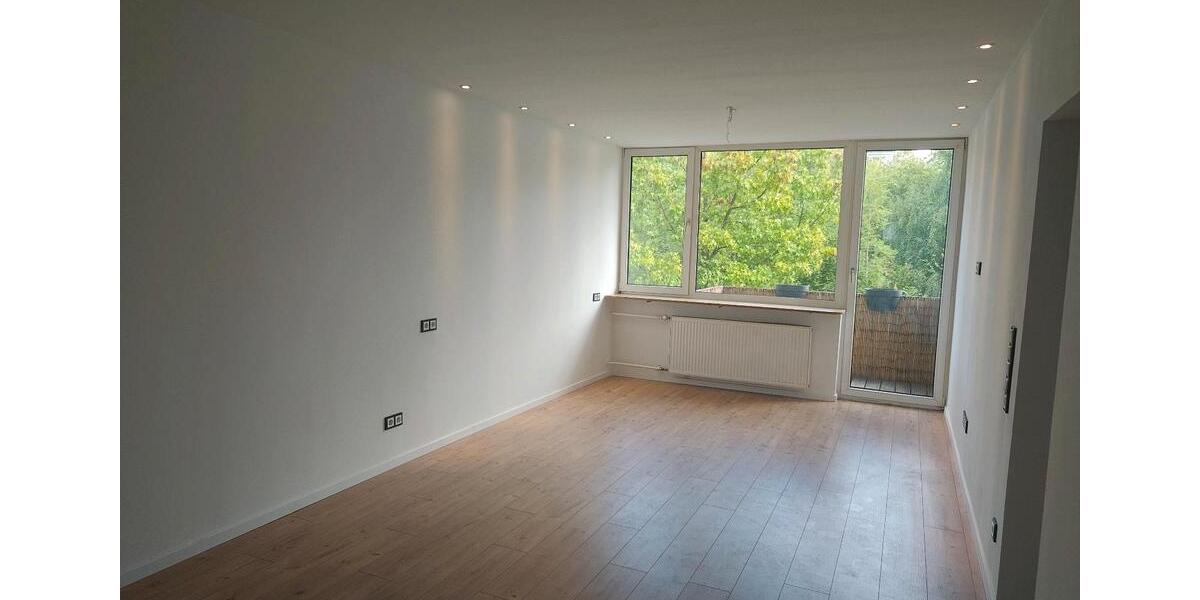 Etagenwohnung Wuppertal Gemarkung Barmen - 3 Zimmer, 73 m&sup2;, 900&euro; | Angebot:26048125