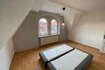Dachgeschoßwohnung Bayreuth City - 2 Zimmer, 65 m&sup2;, 680&euro; | Angebot:26694040