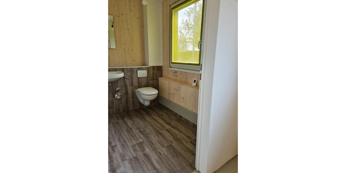 Gewerbeobjekt Uhldingen-Mühlhofen Mühlhofen - 744&euro; | Angebot:24877786