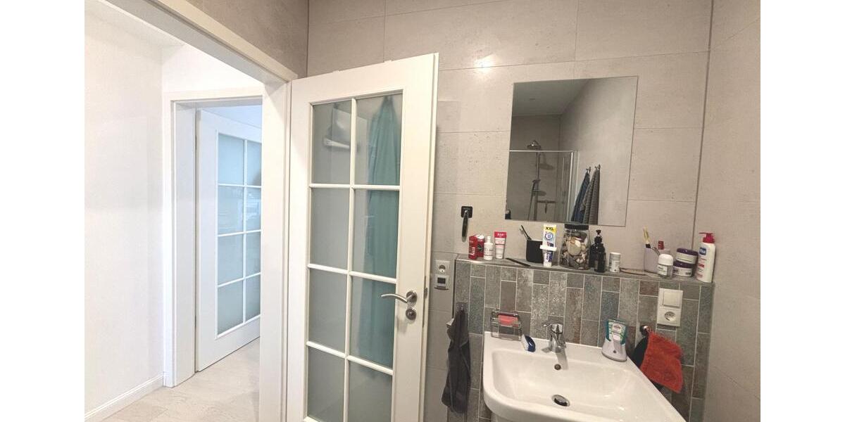 Etagenwohnung Oldenburg Ziegelhof - 4 Zimmer, 111 m&sup2;, 1.400&euro; | Angebot:25363777