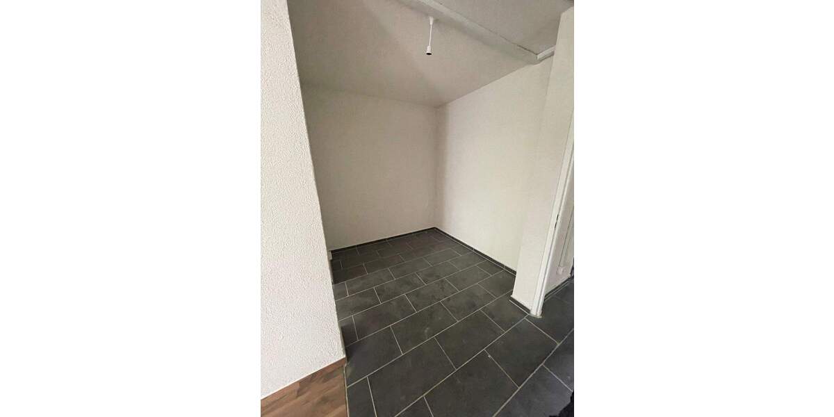 Etagenwohnung Schneeberg Neustädtel - 3 Zimmer, 60 m&sup2;, 400&euro; | Angebot:25696291