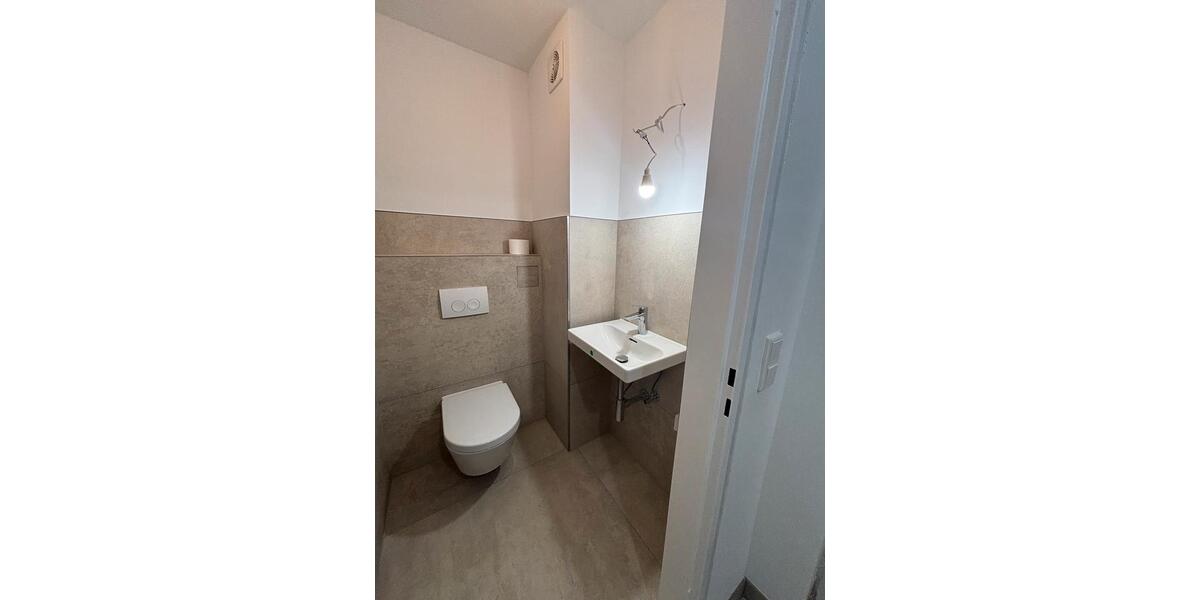 Etagenwohnung Nürnberg Gibitzenhof - 4 Zimmer, 138 m&sup2;, 2.200&euro; | Angebot:26030575