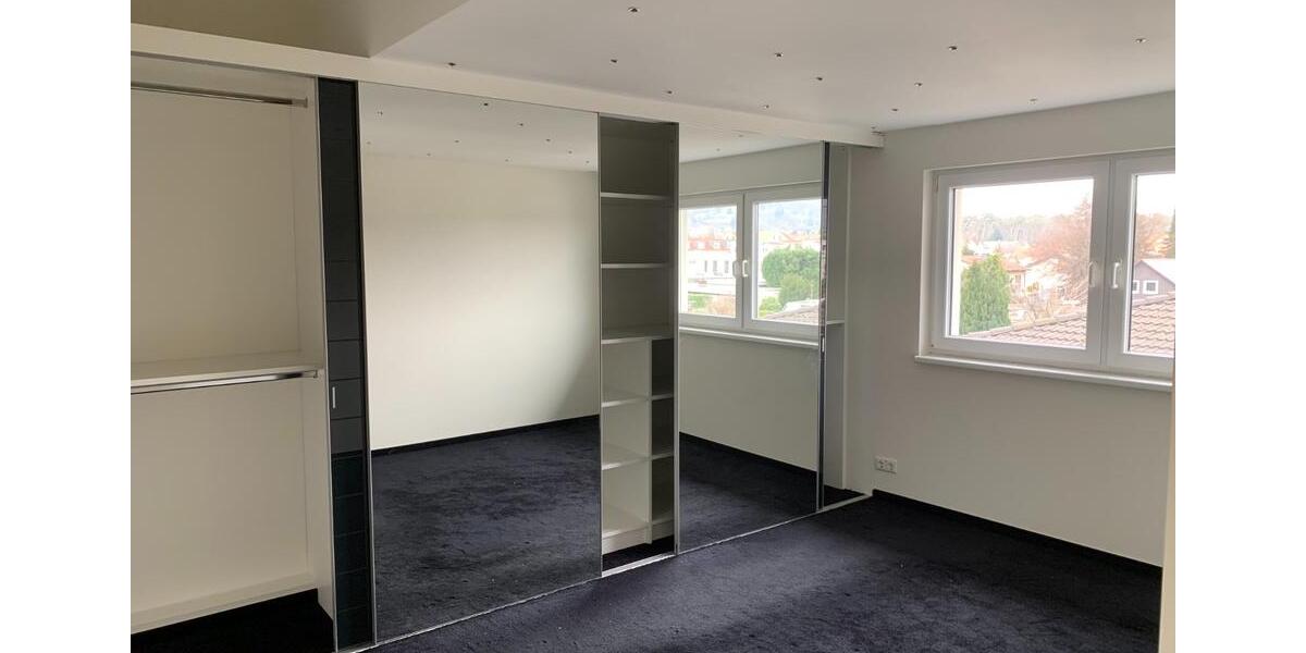 Dachgeschoßwohnung Seeheim-Jugenheim Jugenheim - 3 Zimmer, 119 m&sup2;, 1.280&euro; | Angebot:25804451