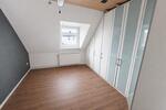Dachgeschoßwohnung Moers Rheinkamp - 2.5 Zimmer, 56 m&sup2;, 657&euro; | Angebot:26648886