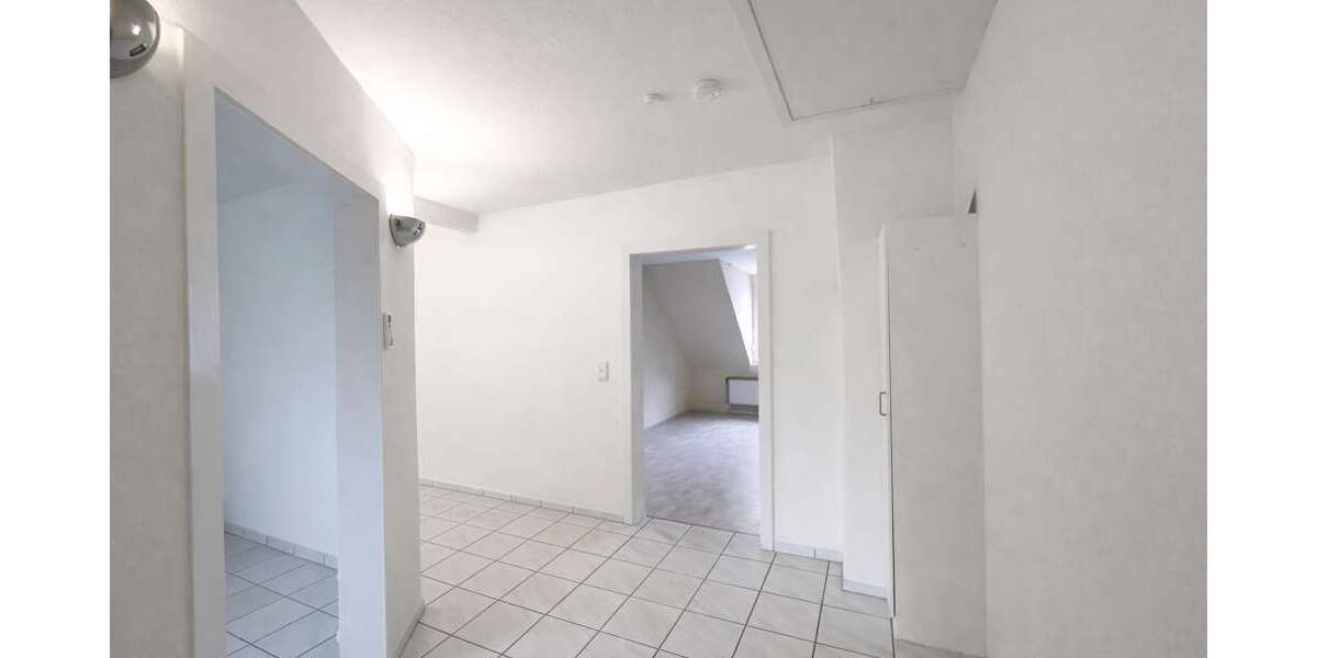 Etagenwohnung Mannheim Innenstadt - 4 Zimmer, 95 m&sup2;, 1.150&euro; | Angebot:24474647