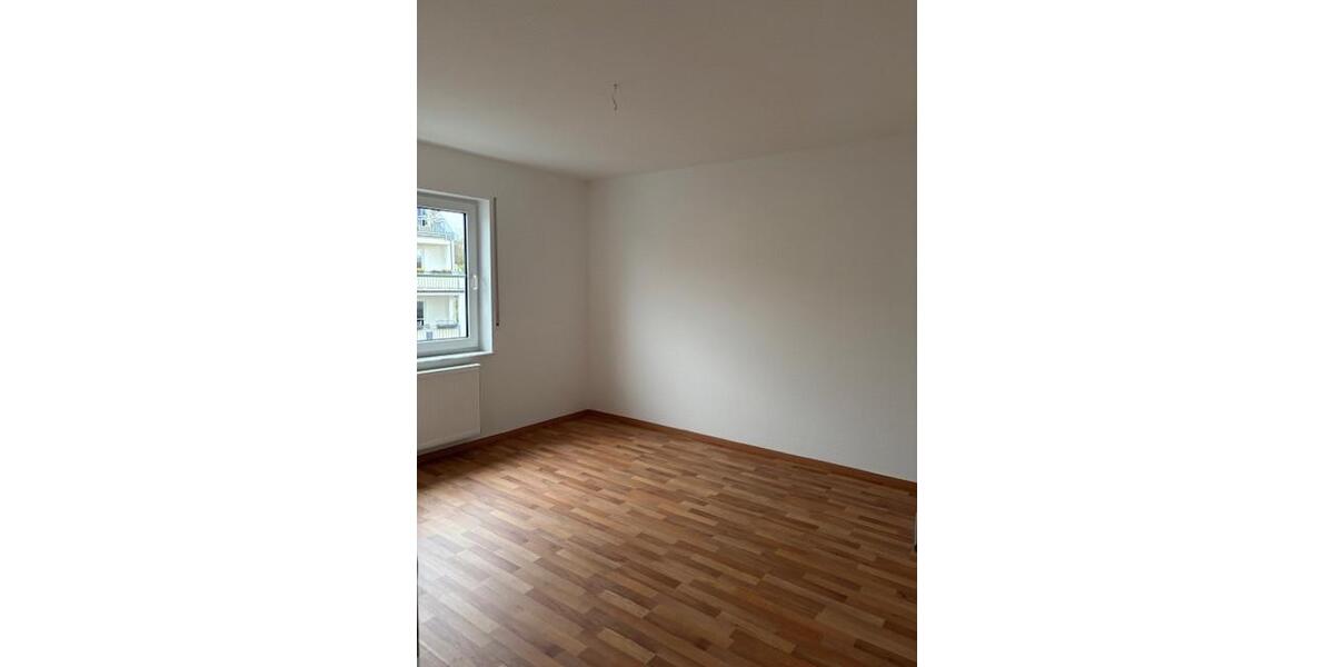Etagenwohnung Budenheim - 3 Zimmer, 77 m&sup2;, 1.050&euro; | Angebot:26659696